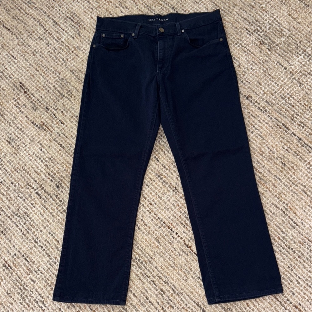 Mott & Bow Mercer Straight Jeans